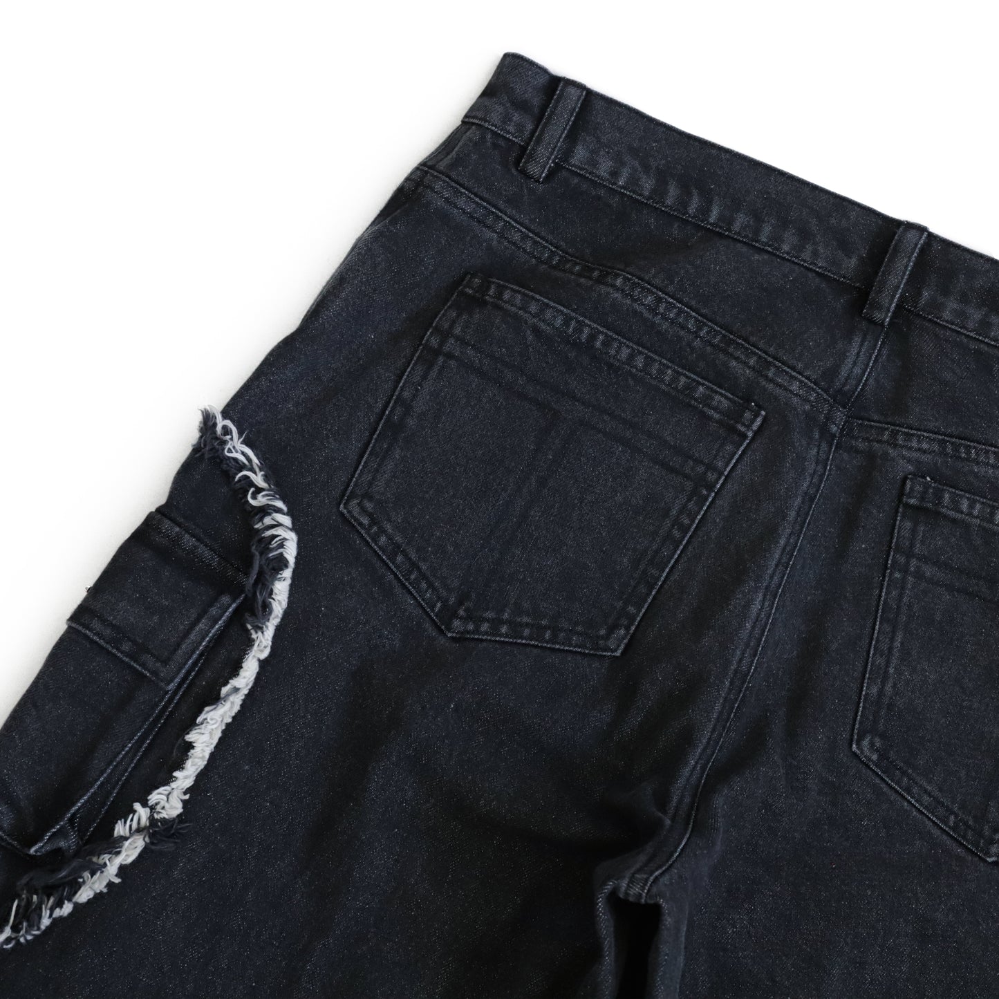 CUT OUT FRAYED DENIM CARGOS