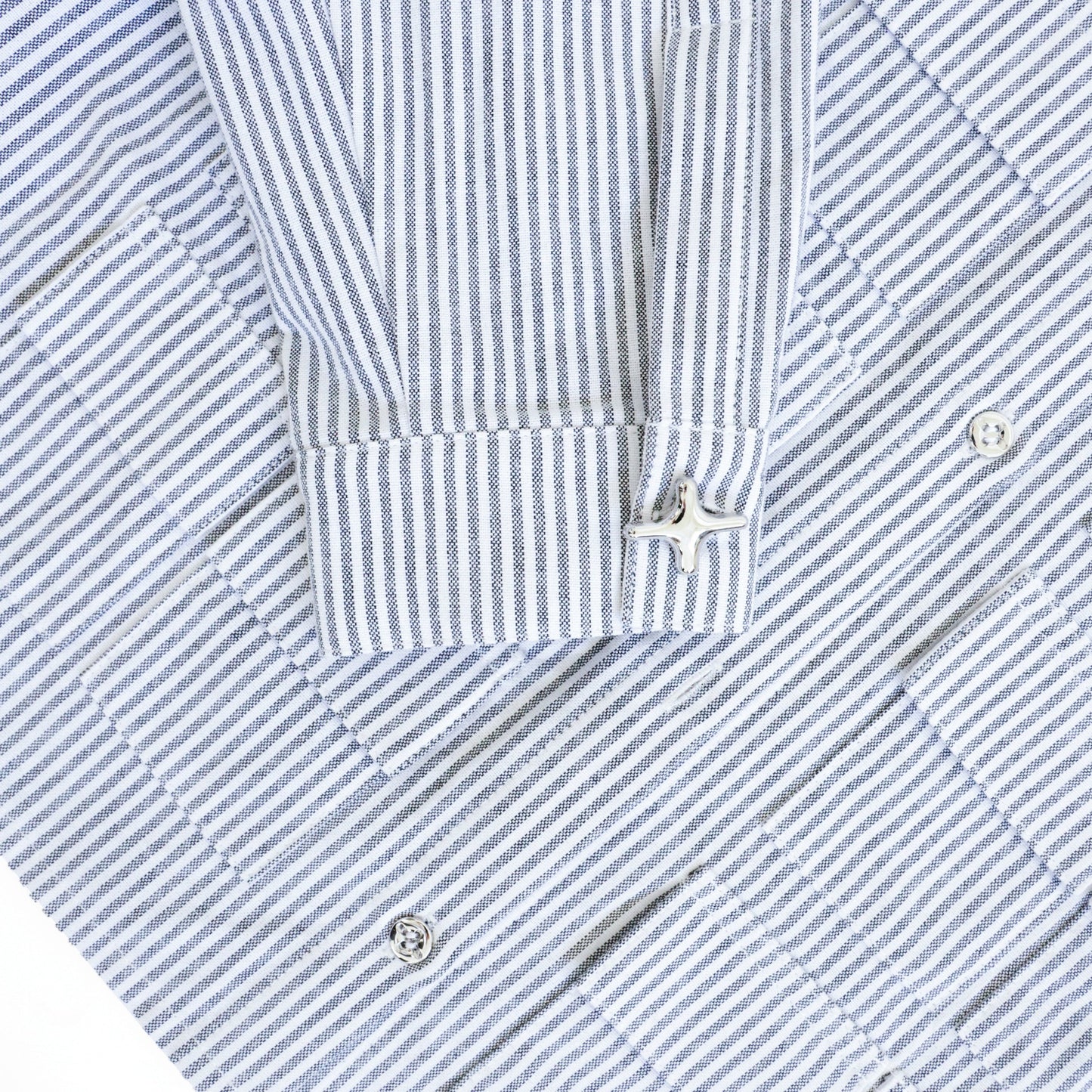 MULTI-POCKET BUTTON-UP SHIRT